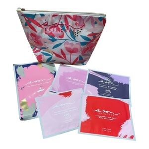 Soon Skincare Face & Hand Mask set With Bag
